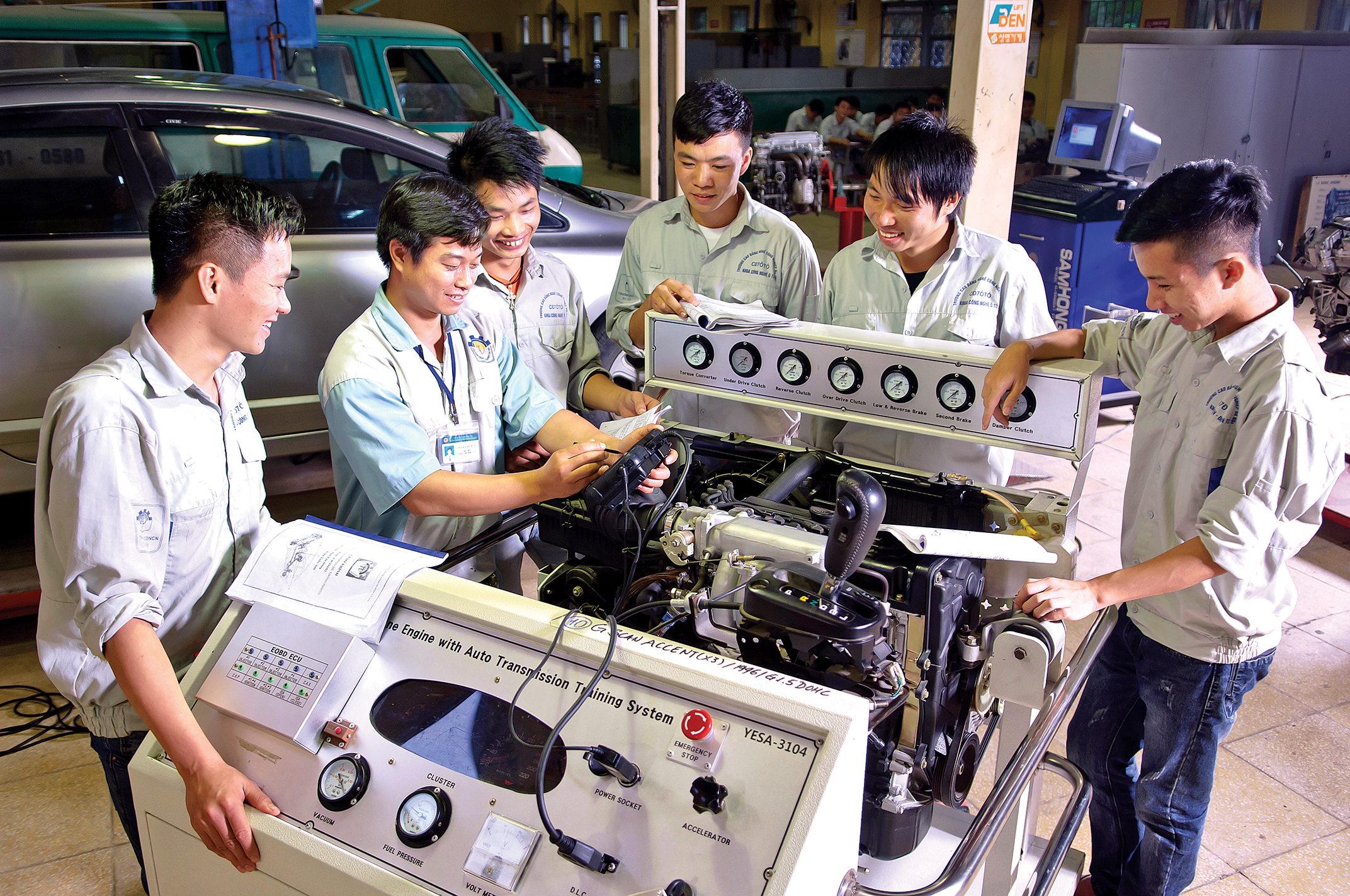 Chương trình đào tạo cao đẳng chất lượng cao - nghề công nghệ ô tô