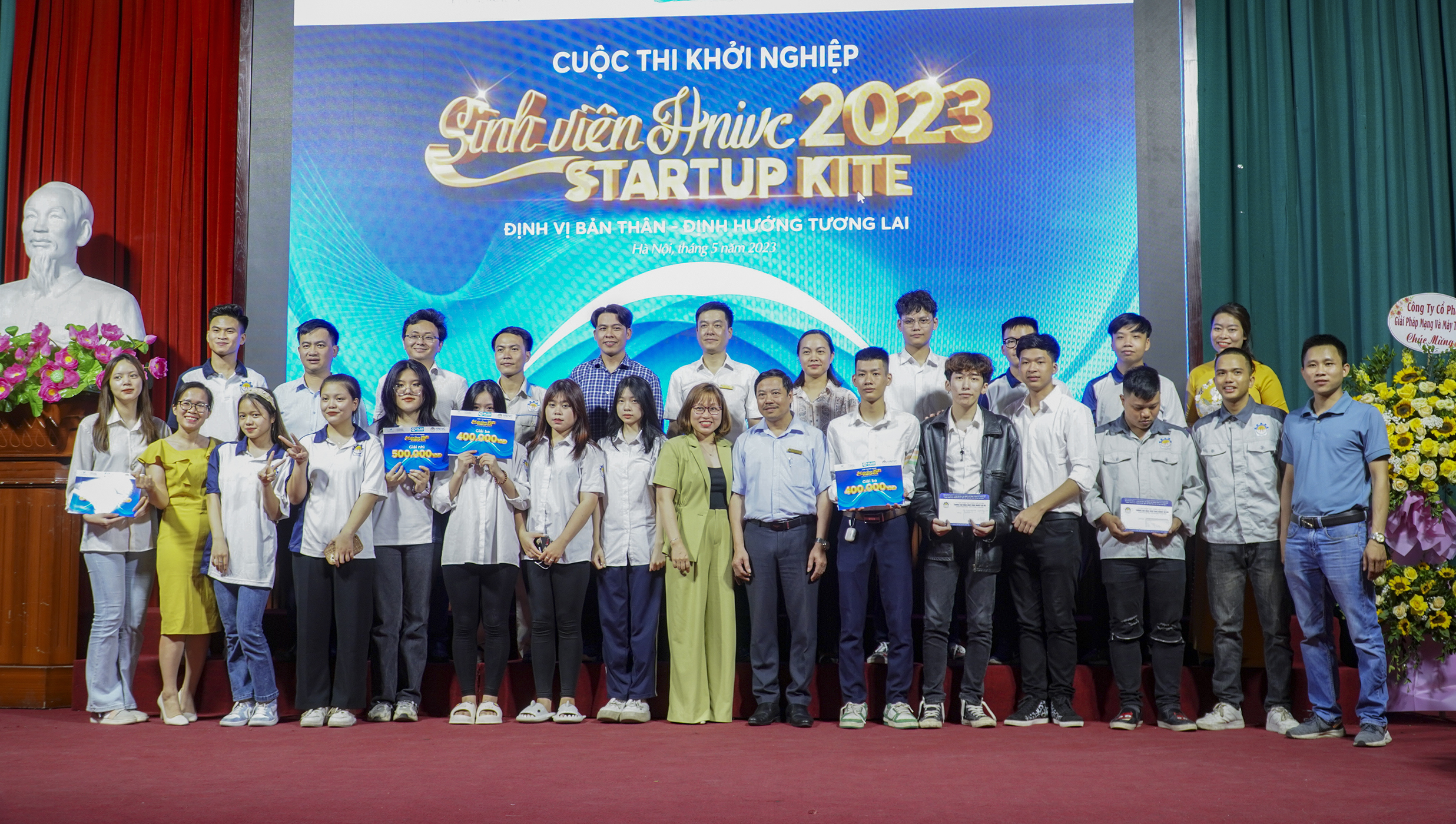 Startup kite hnivc 2023: định vị bản thân - định hướng tương lai